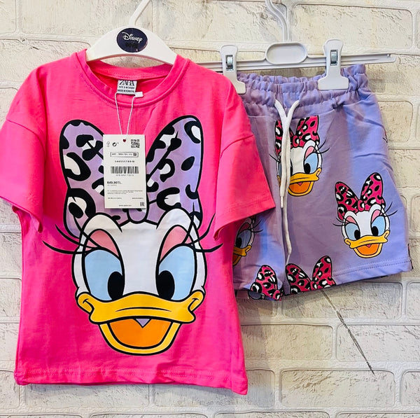 Daisy Duck Printed Kids' T-Shirt & Shorts Set